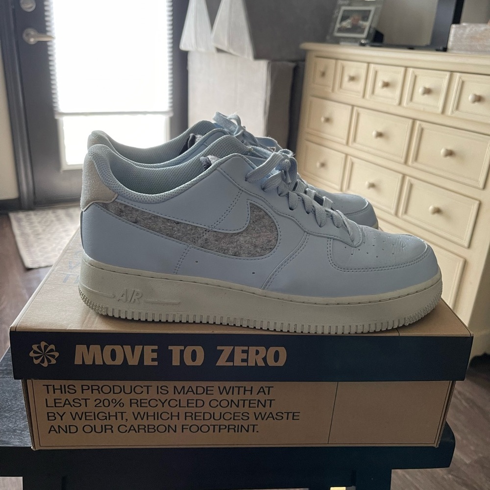 Nike Air Force 1’s Women’s size 11